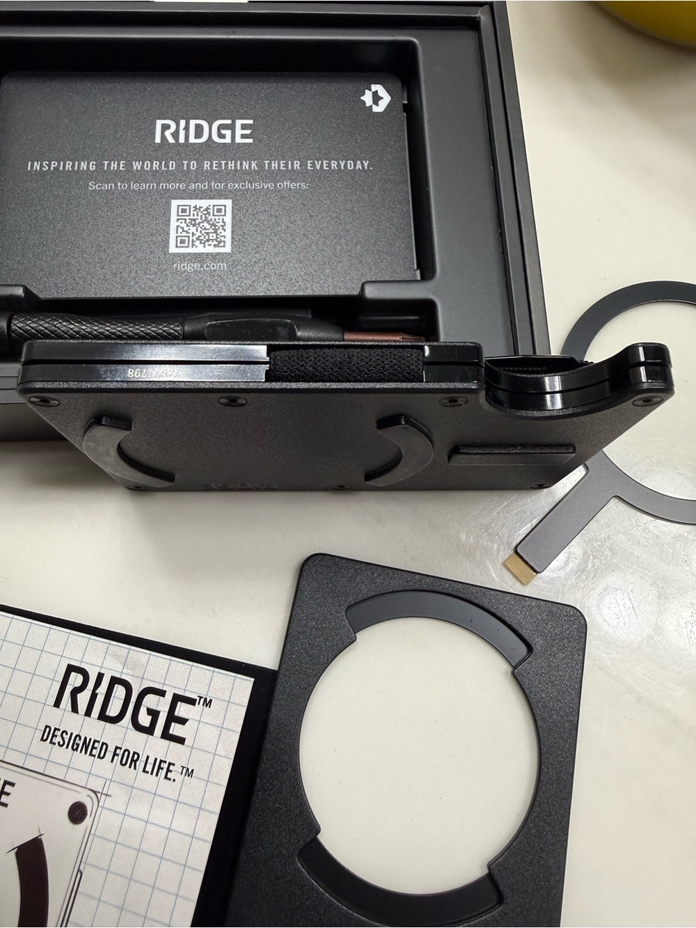 Ridge MagSafe Wallet EUC - Picture 3 of 7